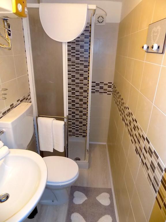 La Petite Apartment ตูริน ภายนอก รูปภาพ