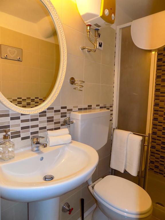 La Petite Apartment ตูริน ภายนอก รูปภาพ